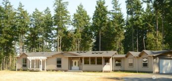 2668 Strawberry Point Road , Oak Harbor, WA 98277