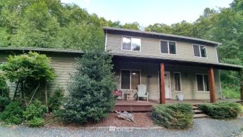 52118 127th Street E, Eatonville, WA 98328