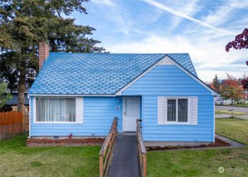 821 S Peabody Street , Port Angeles, WA 98362
