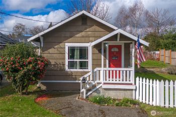 1207 High Avenue , Bremerton, WA 98337