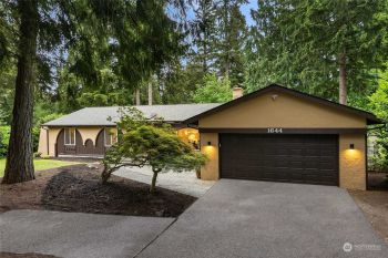 1644 215th Place SE, Sammamish, WA 98075-9557
