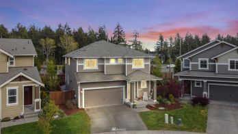 8844 Adonis Court NE, Lacey, WA 98516