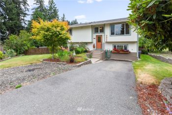 5844 SE Pennswood Court , Port Orchard, WA 98367