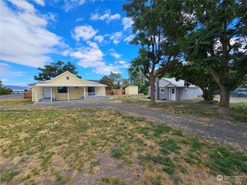 22 Birch Street S, Soap Lake, WA 98851
