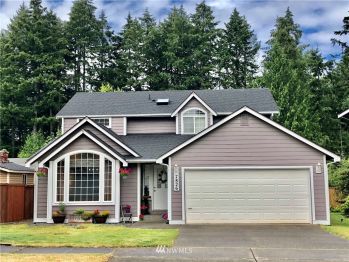 7826 48th Loop SE, Lacey, WA 98503-4610