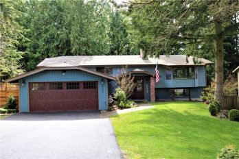 10920 141st Street Ct E, Puyallup, WA 98374