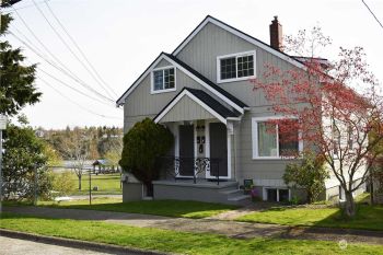 1210 McKenzie Avenue , Bremerton, WA 98337