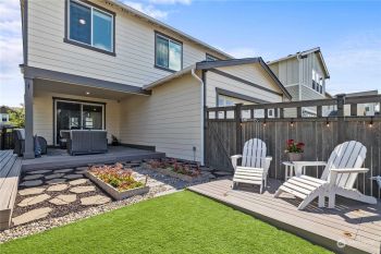 23433 Naches Peak Lane , Black Diamond, WA 98010