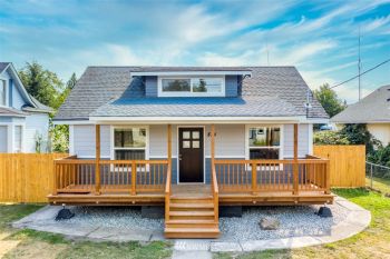 814 E 46th Street , Tacoma, WA 98404