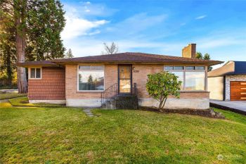 10643 20th Avenue S, Seattle, WA 98168