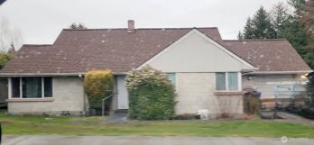 350 NE 7th Ave , Oak Harbor, WA 98277