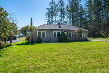 1932 Zylstra , Oak Harbor, WA 98277