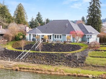 409 Lakeshore Drive , Centralia, WA 98531