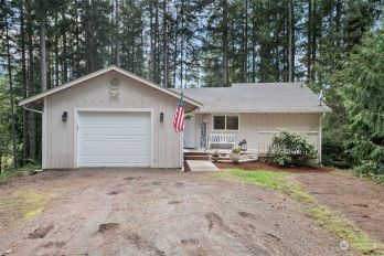 22304 Autumnwood Court SE, Yelm, WA 98597