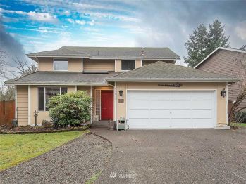 23617 219th Place SE, Maple Valley, WA 98038