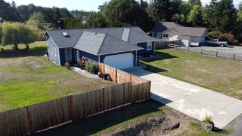 100 Mccawley Drive , Sequim, WA 98382