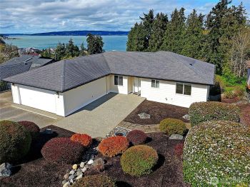 61 Vista Del Mar Street , Camano Island, WA 98282
