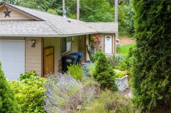18723 Sylvan Dell Court SE, Yelm, WA 98597