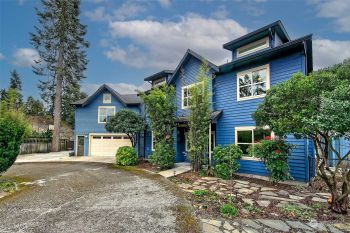 15749 Greenwood Avenue N, Shoreline, WA 98133