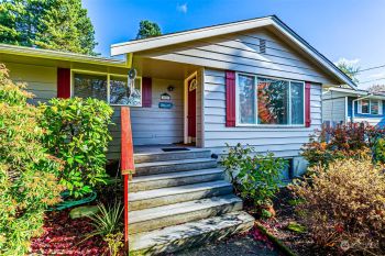 1807 N Vassault Street , Tacoma, WA 98406