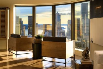 1301 Spring Street #23J, Seattle, WA 98104