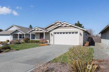 140 W Lobelia Drive , Sequim, WA 98382