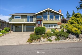 5106 MacBeth Drive , Anacortes, WA 98221