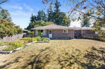 19411 68th Avenue W, Lynnwood, WA 98036
