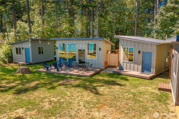 64 Eliza Island , Bellingham, WA 98226