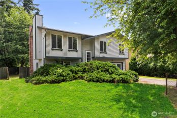 13513 47th Avenue NE, Marysville, WA 98271