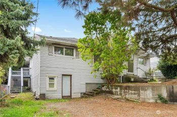 11632 24 Avenue S, Seattle, WA 98168