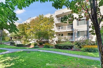 2740 76th Avenue SE #305, Mercer Island, WA 98040