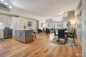 526 1st Avenue S #405, Seattle, WA 98104