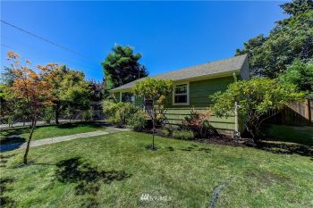 10635 1st Avenue SW, Seattle, WA 98146-2315