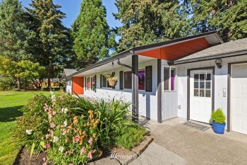 5615 48th Avenue E, Tacoma, WA 98443
