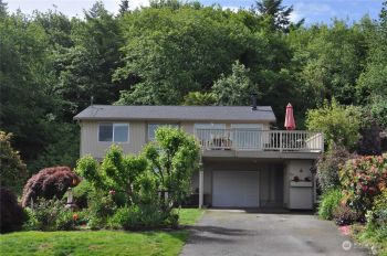 713 5th Street , Mukilteo, WA 98275