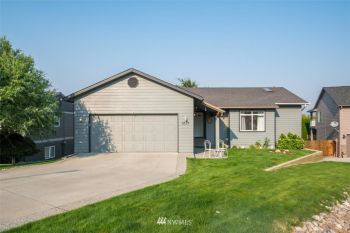 1017 Harrison Court , East Wenatchee, WA 98802