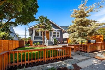 5939 44th Avenue SW, Seattle, WA 98136