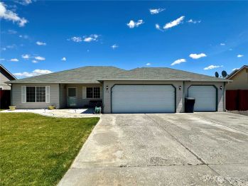 238 SE Ivy Street , Ephrata, WA 98823