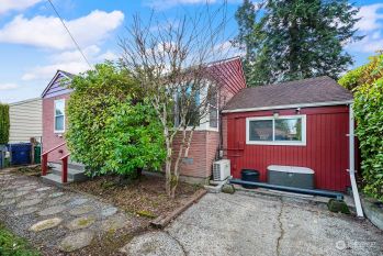 1411 S 103rd Street , Seattle, WA 98168-0389