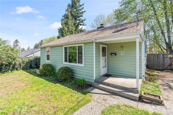 12032 69th Avenue S, Seattle, WA 98178