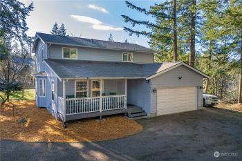 17511 E Clear Lake Blvd SE , Yelm, WA 98597