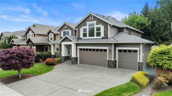 13413 81st Avenue Ct E, Puyallup, WA 98373