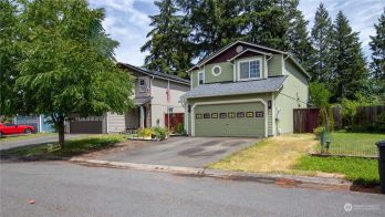 9450 Prairie Wind Street SE, Yelm, WA 98597