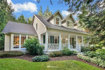 13272 Teem Loop Road NE, Bainbridge Island, WA 98110