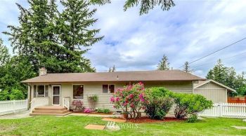 1910 Elhardt Street , Camano Island, WA 98282