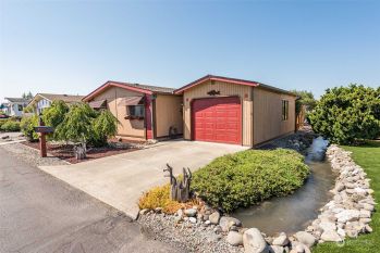 325 N 5th Avenue #31, Sequim, WA 98382
