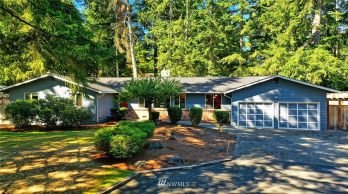 17722 6th Avenue W, Bothell, WA 98012-9142
