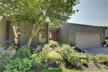 2011 210th Circle NE #B42, Sammamish, WA 98074