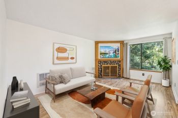 4006 S 158th Street #C, Tukwila, WA 98188